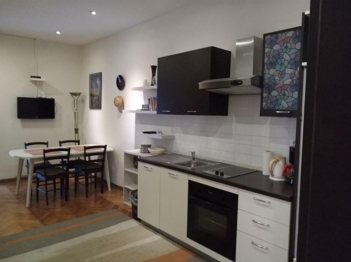 Sedam Bisera Kaštela Esterno foto
