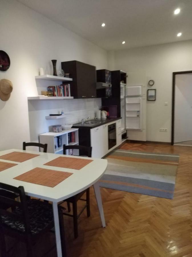 Sedam Bisera Kaštela Esterno foto